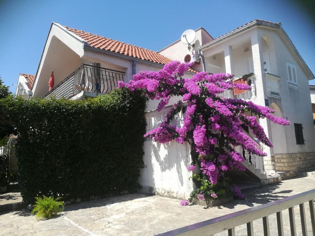 Apartment Nada Петрчане Экстерьер фото