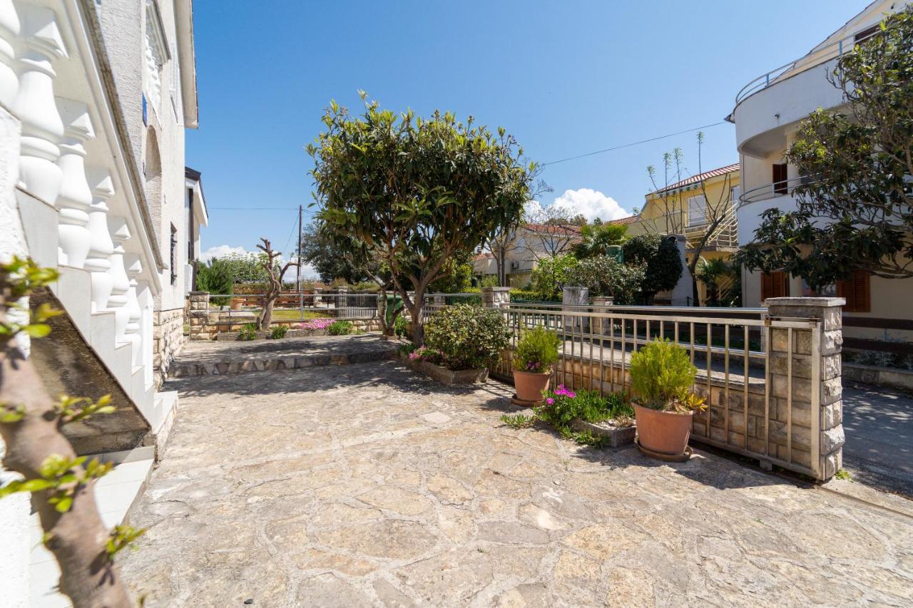 Apartment Nada Петрчане Экстерьер фото
