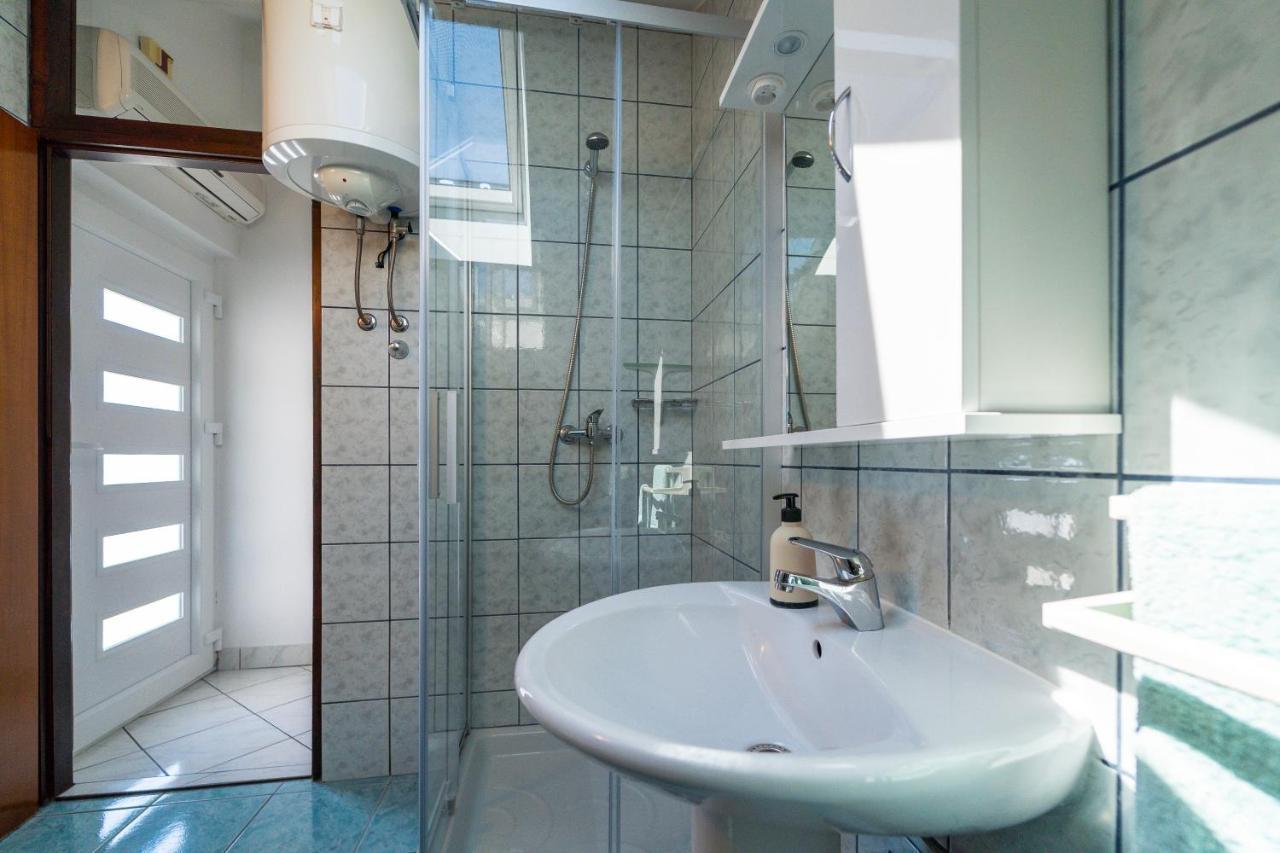 Apartment Nada Петрчане Экстерьер фото